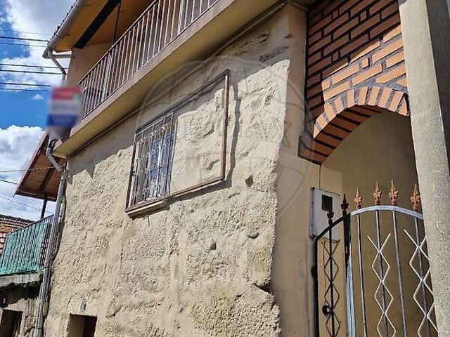 Moradia T3 à venda em Covas do Barroso, Boticas RE/MAX Portugal