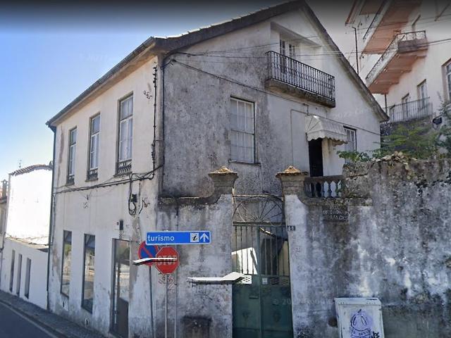 Moradia T3 à venda em Covilhã e Canhoso, Covilhã RE/MAX Portugal