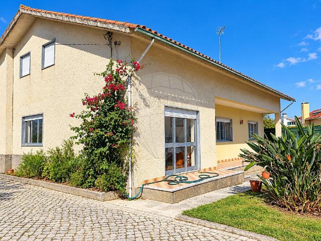 Moradia T4 à venda em Condeixa a Velha e Condeixa a Nova, Condeixa a Nova RE/MAX Portugal