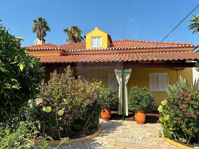 Moradia T3 à venda em Coruche, Coruche RE/MAX Portugal