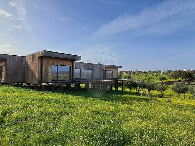 Moradia T3 à venda em Corval, Reguengos de Monsaraz RE/MAX Portugal