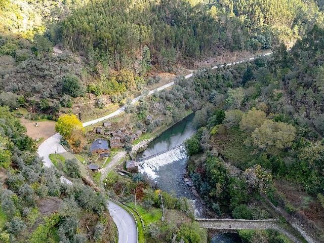 Moradia T3 à venda em Cadafaz e Colmeal, Góis RE/MAX Portugal