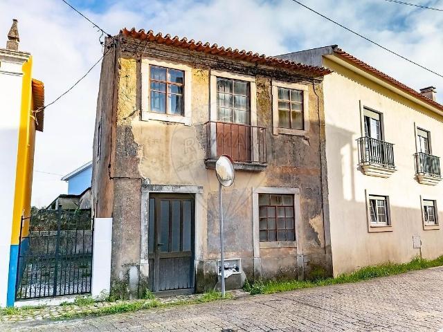 Moradia T3 à venda em Cadima, Cantanhede RE/MAX Portugal