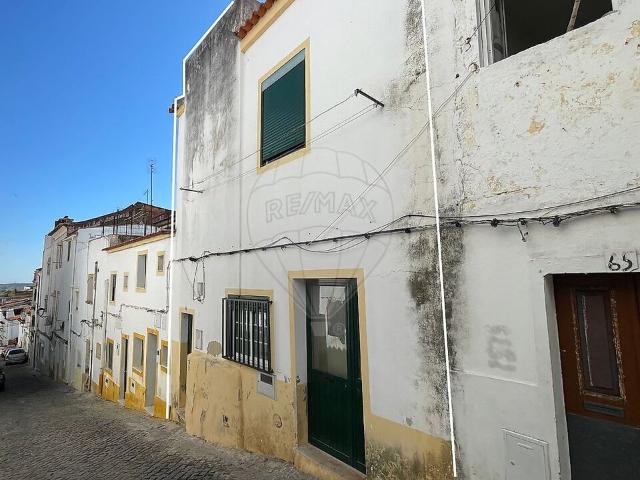Moradia T3 à venda em Caia, São Pedro e Alcáçova, Elvas RE/MAX Portugal