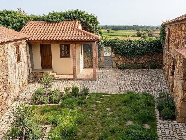 Moradia T3 à venda em Carapinha, Tábua RE/MAX Portugal