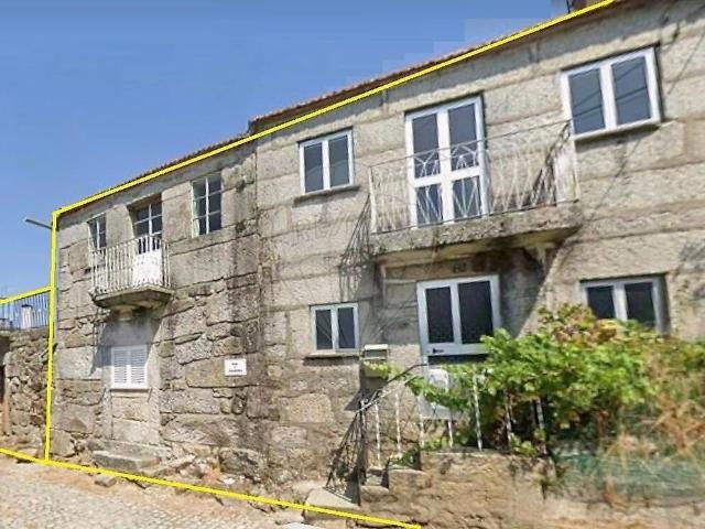 Moradia T3 à venda em Caria, Moimenta da Beira RE/MAX Portugal