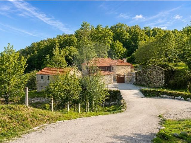 Moradia T3 à venda em Castro Laboreiro e Lamas de Mouro, Melgaço RE/MAX Portugal