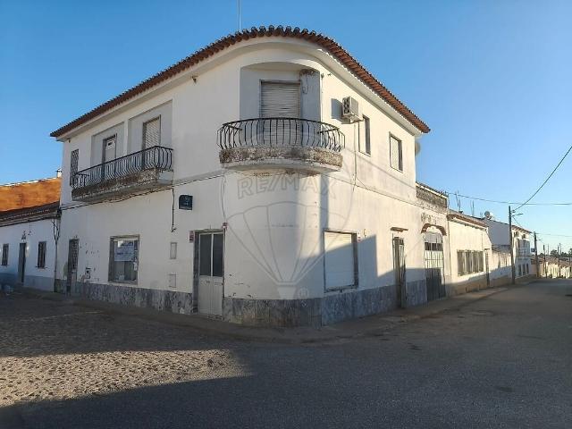 Moradia T3 à venda em Amareleja, Moura RE/MAX Portugal