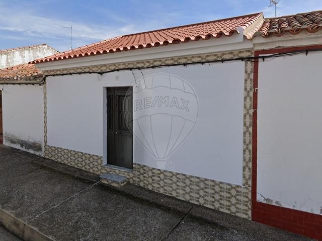 Moradia T3 à venda em Amareleja, Moura RE/MAX Portugal