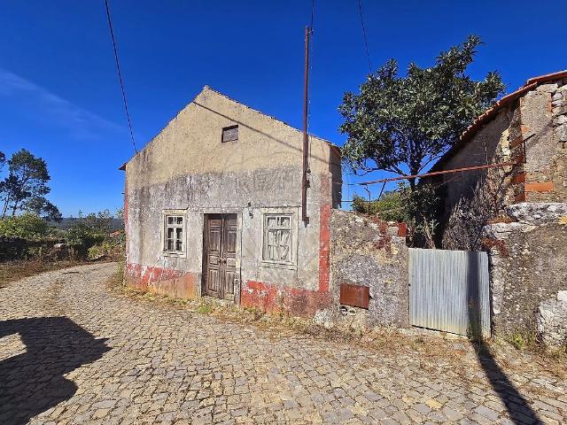 Moradia T3 à venda em Ansião