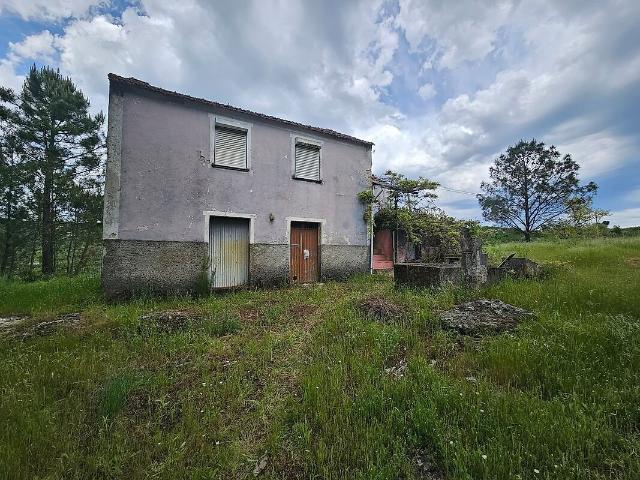 Moradia T3 à venda em Abrunhosa a Velha, Mangualde RE/MAX Portugal