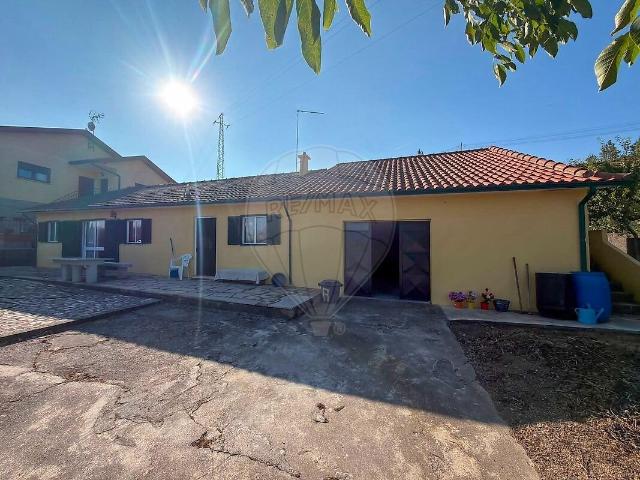 Moradia T3 à venda em Alvão, Vila Pouca de Aguiar RE/MAX Portugal
