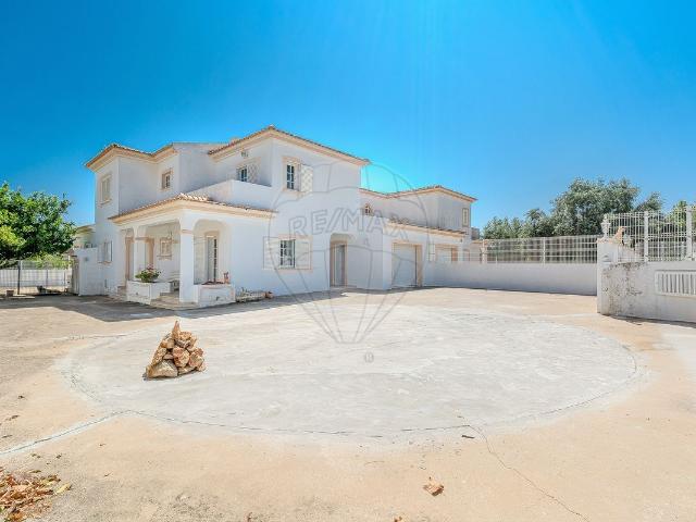 Moradia T3 à venda em Albufeira