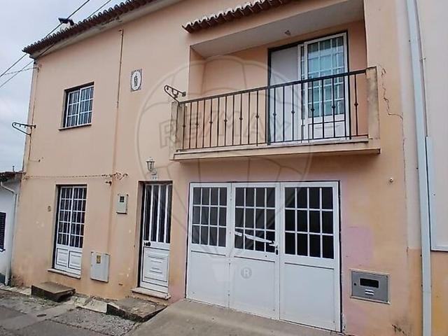 Moradia T3 à venda em Alfarelos, Soure RE/MAX Portugal