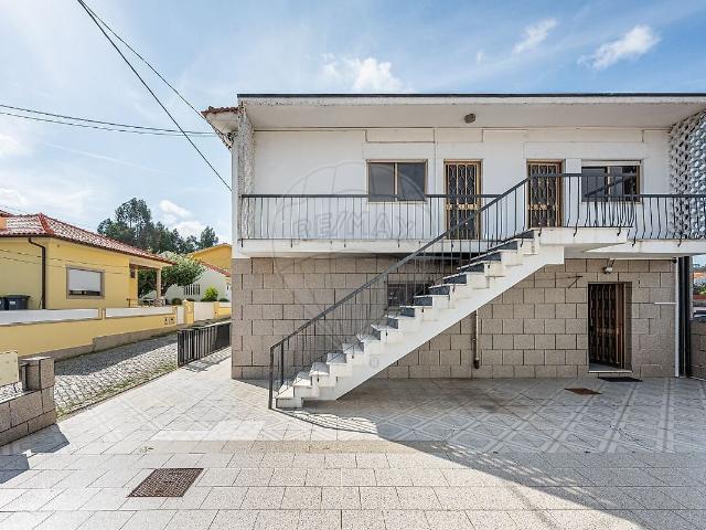 Moradia T3 à venda em Alfena, Valongo RE/MAX Portugal