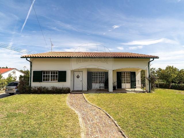 Moradia T3 à venda em Alhadas, Figueira da Foz RE/MAX Portugal
