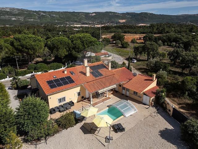 Moradia T3 à venda em Aljubarrota, Alcobaça RE/MAX Portugal