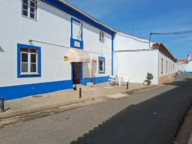 Moradia T3 à venda em Aljustrel