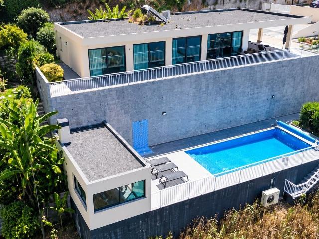 Moradia T3 à Venda em Arco da Calheta, Madeira 136m² Arco Da Calheta