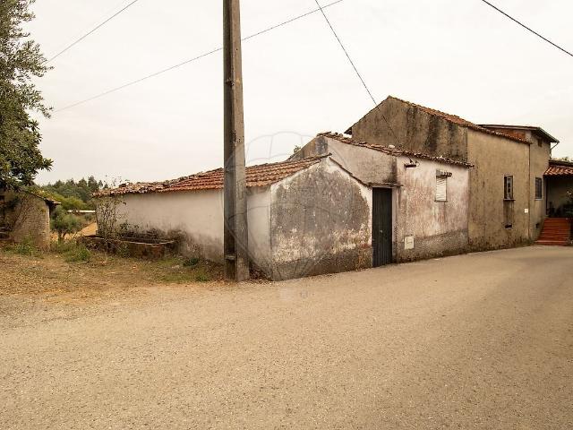 Moradia T3 à venda em Arrifana, Vila Nova de Poiares RE/MAX Portugal