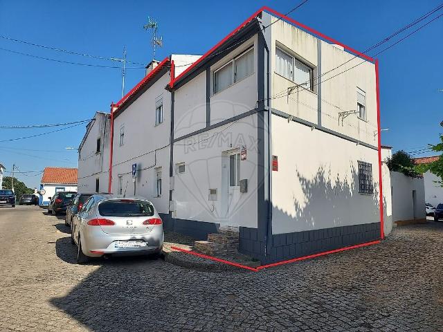 Moradia T3 à venda em Assumar, Monforte RE/MAX Portugal