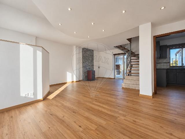 Moradia T3 à venda em Batalha, Batalha RE/MAX Portugal