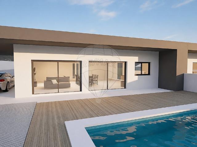 Moradia T3 à venda em Barrô e Aguada de Baixo, Águeda RE/MAX Portugal