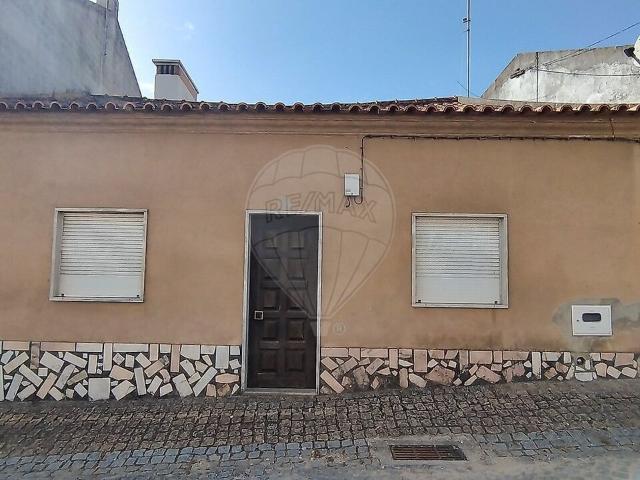 Moradia T3 à venda em Belver, Gavião RE/MAX Portugal