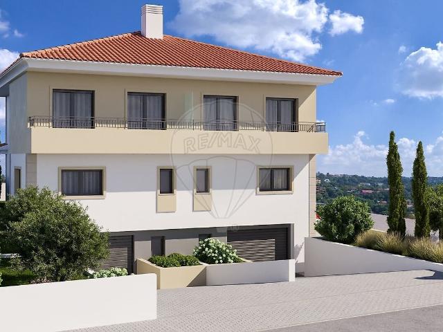 Moradia T3 à venda em Guia, Ilha e Mata Mourisca, Pombal RE/MAX Portugal
