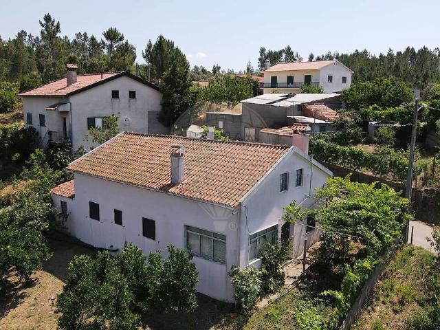 Moradia T3 à venda em Ermida e Figueiredo, Sertã RE/MAX Portugal