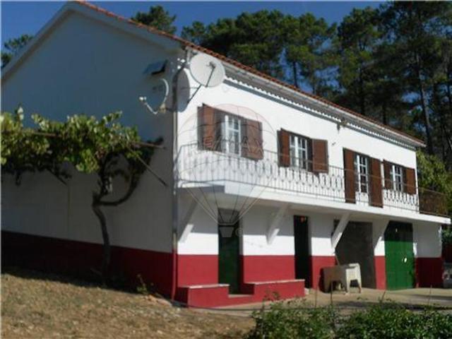 Moradia T3 à venda em Estreito Vilar Barroco, Oleiros RE/MAX Portugal