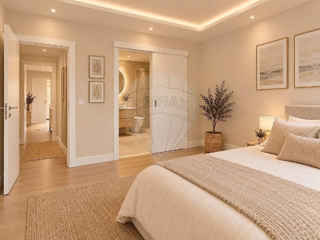 Moradia T3 à venda em Évora de Alcobaça, Alcobaça RE/MAX Portugal