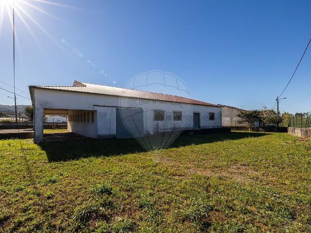 Moradia T3 à venda em Évora de Alcobaça, Alcobaça RE/MAX Portugal