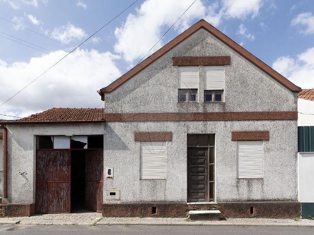 Moradia T3 à venda em Fermentelos, Águeda RE/MAX Portugal