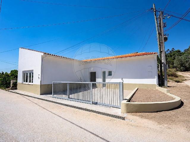 Moradia T3 à venda em Figueiró do Campo, Soure RE/MAX Portugal