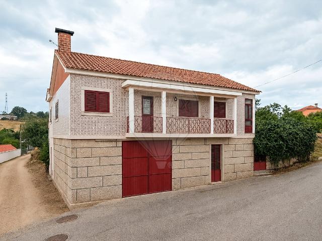 Moradia T3 à venda em Friões, Valpaços RE/MAX Portugal