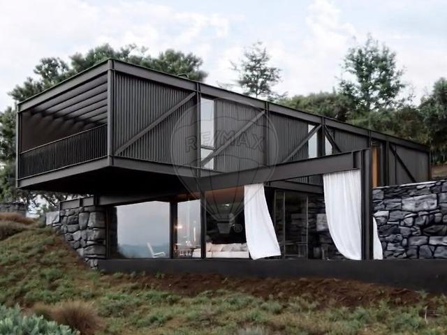 Moradia T3 à venda em Horta Matriz, Horta RE/MAX Portugal