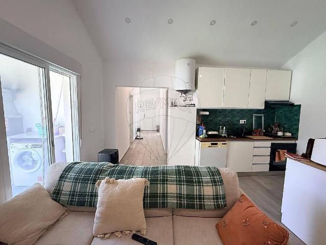 Moradia T3 à venda em Olhalvo, Alenquer RE/MAX Portugal