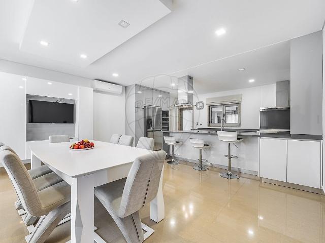 Moradia T3 à venda em Louredo, Paredes RE/MAX Portugal