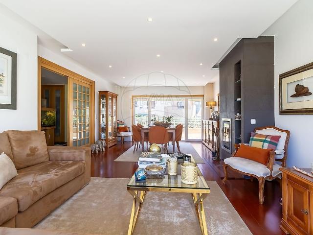 Moradia T3 à venda em Loures, Loures RE/MAX Portugal