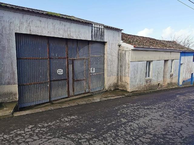 Moradia T3 à venda em Lomba de São Pedro, Ribeira Grande RE/MAX Portugal