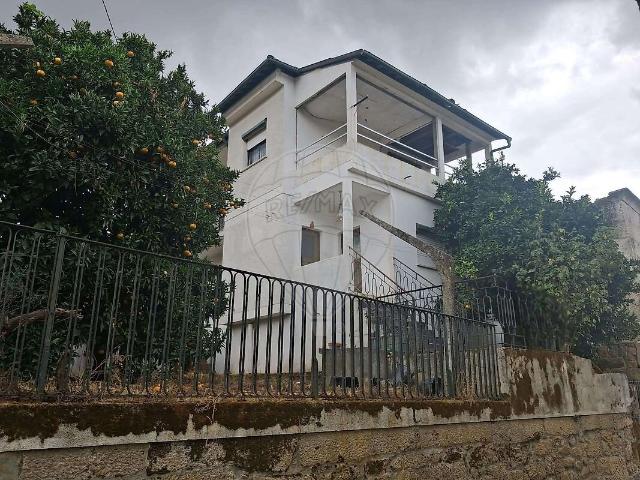 Moradia T3 à venda em Longa, Tabuaço RE/MAX Portugal
