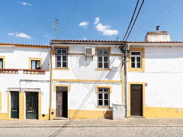 Moradia T3 à venda em Monforte, Monforte RE/MAX Portugal