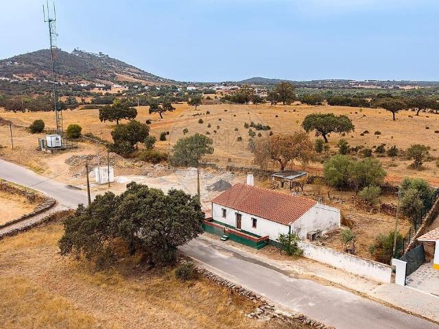 Moradia T3 à venda em Monsaraz, Reguengos de Monsaraz RE/MAX Portugal