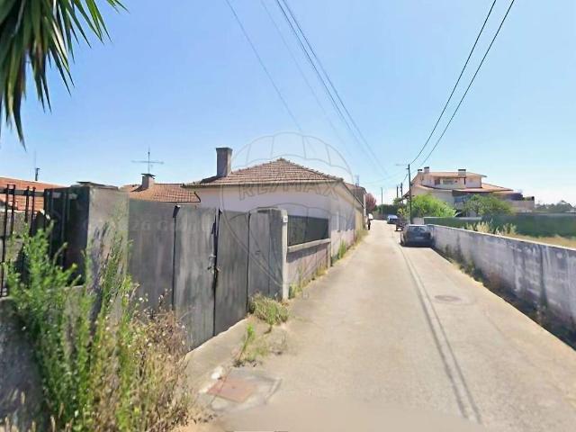 Moradia T3 à venda em Maceda, Ovar RE/MAX Portugal