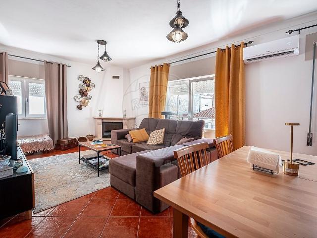 Moradia T3 à venda em Malagueira e Horta das Figueiras, Évora RE/MAX Portugal