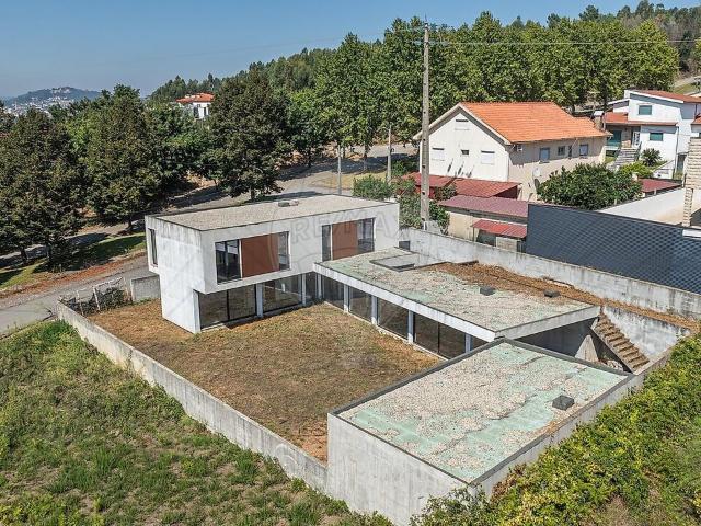 Moradia T3 à venda em Margaride Santa Eulália, Várzea, Lagares, Varziela e Moure, Felgueiras RE/MAX Portugal