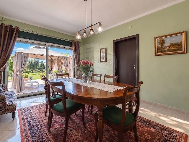 Moradia T3 à venda em Marinha Grande, Marinha Grande RE/MAX Portugal