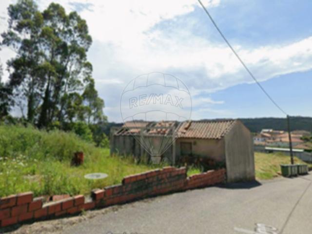 Moradia T3 à venda em Marmeleira, Mortágua RE/MAX Portugal