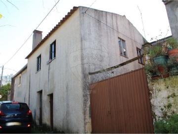 Moradia T3 à venda em Miranda do Corvo